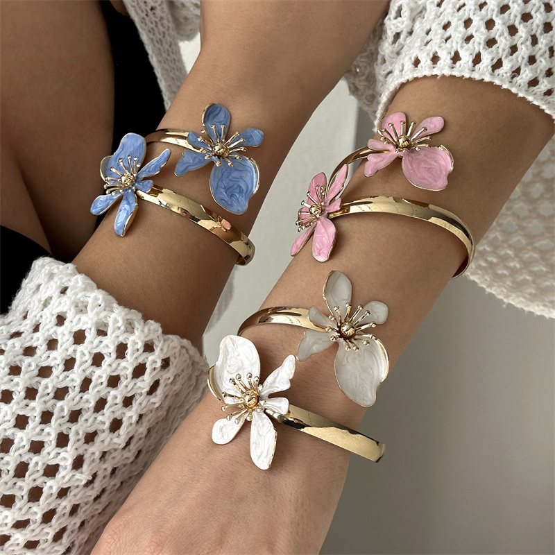 Coordinates Bracelet - Elegant Enamel Flower Open Cuff Bracelet