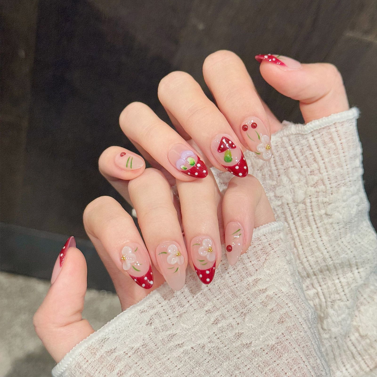 10Pcs Red White Polka Dot Desi - Pressed Flower Art review and price